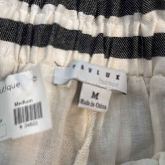 NWT Favlux Fashion Stripped Shorts w/pockets Sz M - Picture 4 of 7